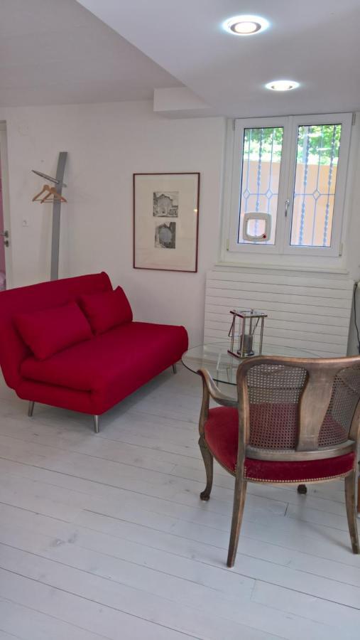 Swiss Borzoi House Bed & Breakfast Vully-les-Lacs Luaran gambar